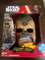 Star Wars Chewbacca Electronic Talking Roaring Mask Great Condition