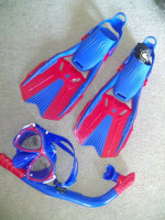 SNORKEL Set Dive 🐠 FINS / MASK / SNORKEL Body Glove