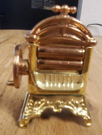 Vintage Miniature Doll House Wringer Laundry Washing Machine England