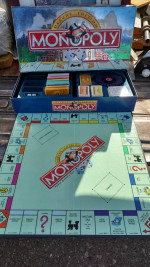 Monopoly Deluxe Edition