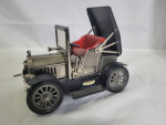 Vintage 1917 Model T Ford AM Transistor Radio MI Japan WORKS