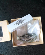 Oleg Cassini --ring holder