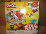 Star Wars Can-Heads Millennium Falcon Play-Doh Playset w Launcher