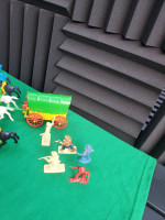 Plastic Toy Covered Wagon with Wild West Figures