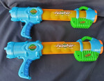 2006 Lot of 4 Toy NERF Reactor Atom Blasters and 13 Foam Balls