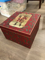 Nesting Christmas gift box, set of 9. Largest is 12”x 12”