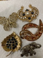 5 brooches/pins lot price