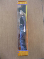 Halloween Star Barbie 2005 NIB