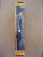 Halloween Star Barbie 2005 NIB