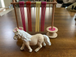 Schleich Farm World Pony Curtain Obstacle 42484