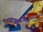 Pit stop toy