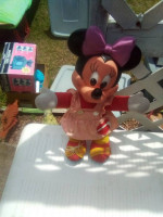 Minnie Mouse Learn to Dress Doll