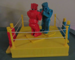 2001 Mattel Rock'em Sock'em Robots Blue Bomber Red Rocker Boxing Game