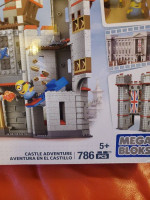 New Minions Mega Blocks 786 pieces Never Opened