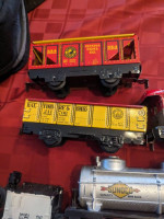11 Train cars -- Lionel ect.