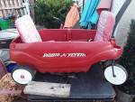 Radio flyer wagon
