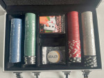 Poker Set in Aluminum Box