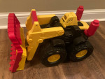 Lot of Boys Childrens Toy Action Figures Vehicles and Dinosaurs