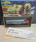 Athearn 3009 F7A HO Dummy-Diesel Locomotive