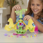 NIB Dreamworks Trolls Playset