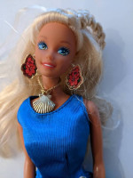 Vintage Barbie, baby + accessories