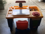 Little Tixes Desk
