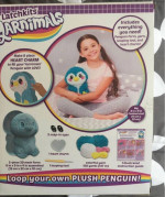Latchkit Yarnimals NIB