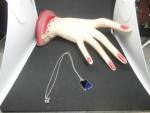 Vintage onyx/lapis pendant necklace circa 1990