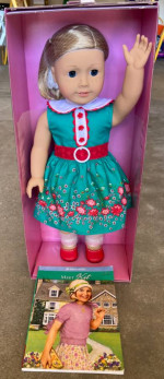 NEW American Girl 18" Doll Kit in dress clothes outfit & Meet Book!