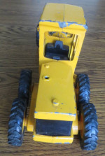 JOHN DEERE YELLOW TOY ROAD GRADER