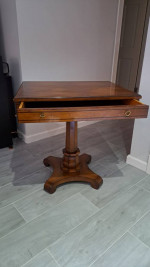 Nice Vintage Entrance Table/Side Table With One Dovetail Drawer
