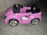 Hello Kitty Child Ride In Rechargeable Car! Hard to find toy!
