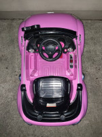 Hello Kitty Child Ride In Rechargeable Car! Hard to find toy!