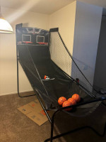 Basketball arcade game