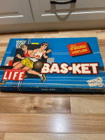 Vintage Cadaco Basketball Minature Board Game