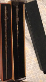 Hermione granger and gellert grindelwalds wands