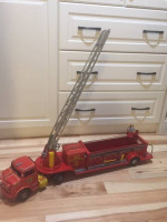 Vintage VFD Hook And Ladder Fire Truck Toy