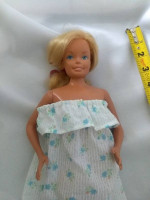 1976 Supersize 18 in. Barbie