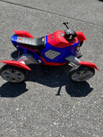6 Volt Ride On Toy / Excellent Condition / Spiderman by Marvel
