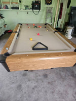 🎱 table