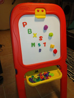 Crayola easel with Chalkboard and Whiteboard