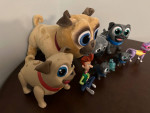 Puppy dog pals show plush and action figures lot 1