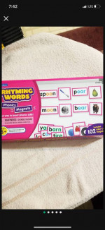 Rhyming words phonic Magnets