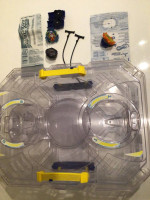 Beyblade Burst Evolution Switchstrike Battle Tower + extra beyblade