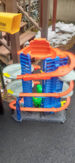 Hot Wheels Ultimate Garage