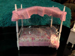 Dollhouse bedroom set