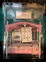 Dollhouse bedroom set