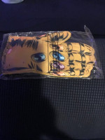Marvel infinity gauntlet oven mitt pickup in Albany ny
