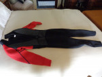 Full length wet suit small medium