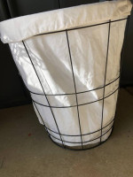 WIRE BASKET STORAGE with LINER